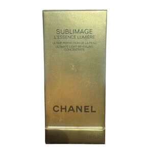 CHANEL Sublimage L'Essence Lumiere Ultimate Light Revealing Concentrate 1.35oz